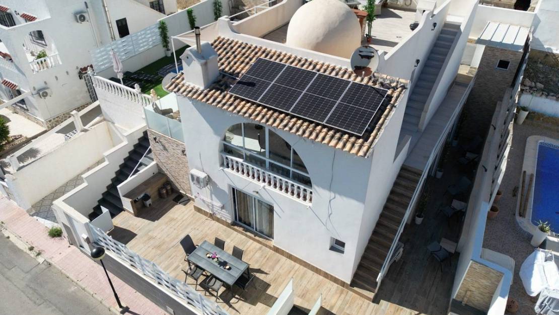 Sale - Villa - Orihuela - Villamartin