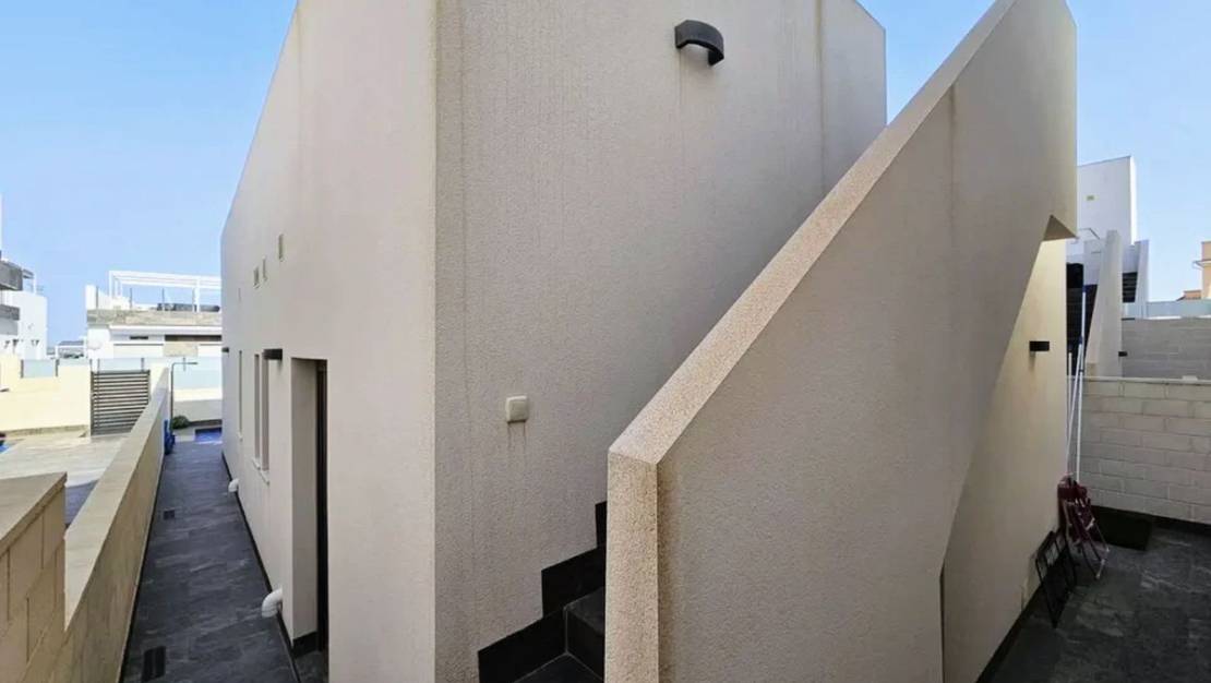 Sale - Villa - Orihuela - Villamartin