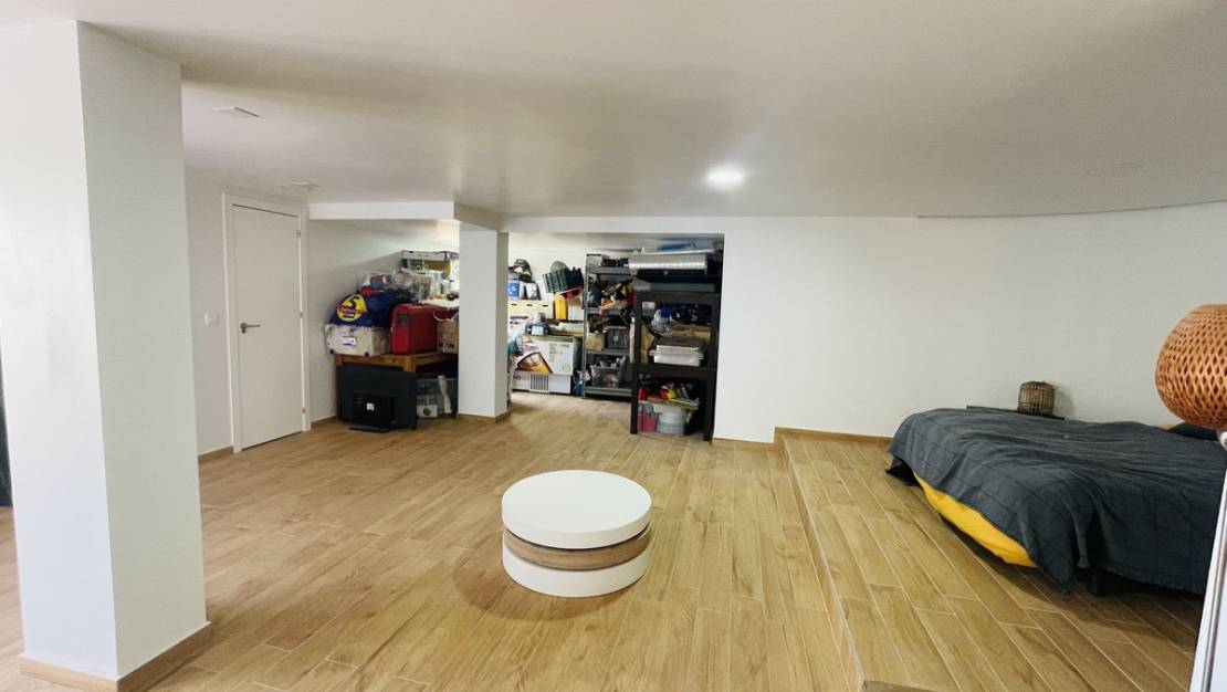 Sale - Villa - Orihuela - Villamartin