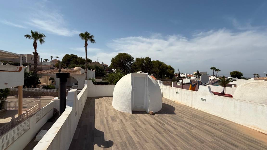 Sale - Villa - Orihuela - Villamartin