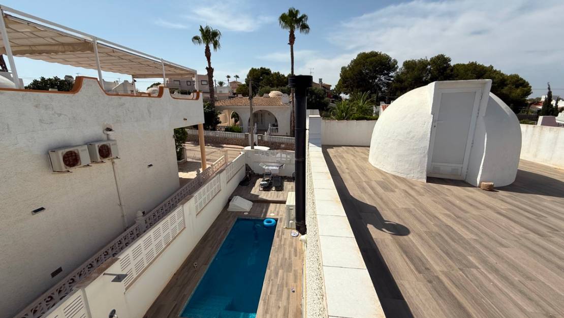 Sale - Villa - Orihuela - Villamartin