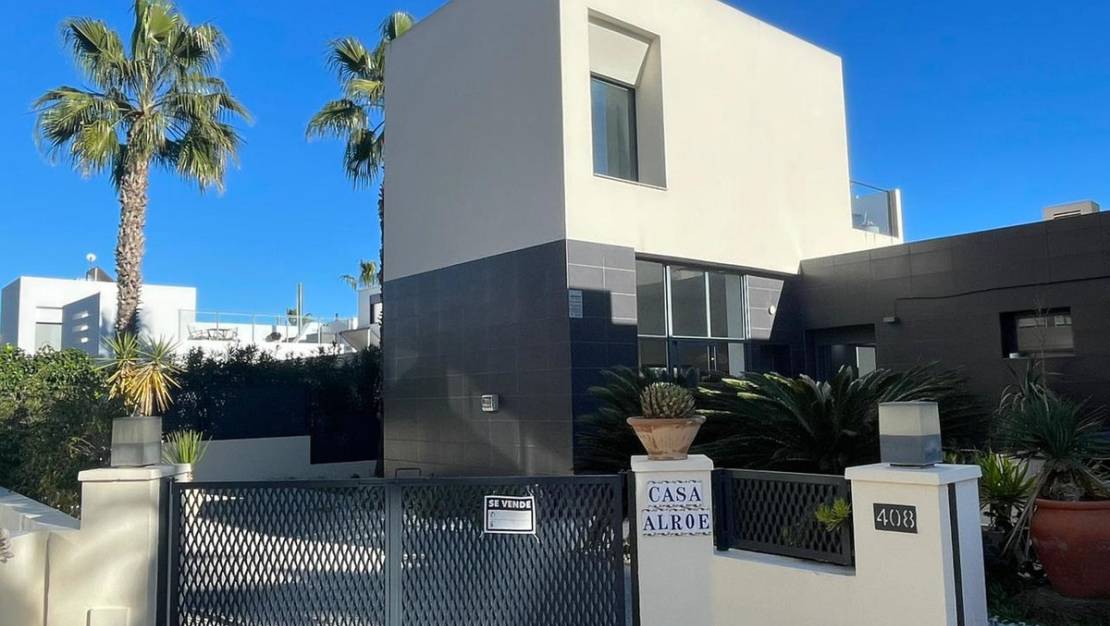 Sale - Villa - Orihuela - Villamartin