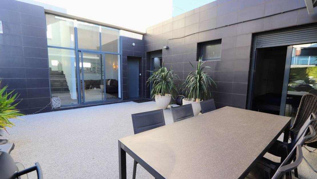 Sale - Villa - Orihuela - Villamartin