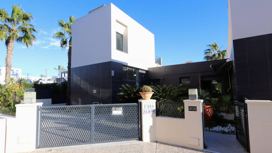 Sale - Villa - Orihuela - Villamartin