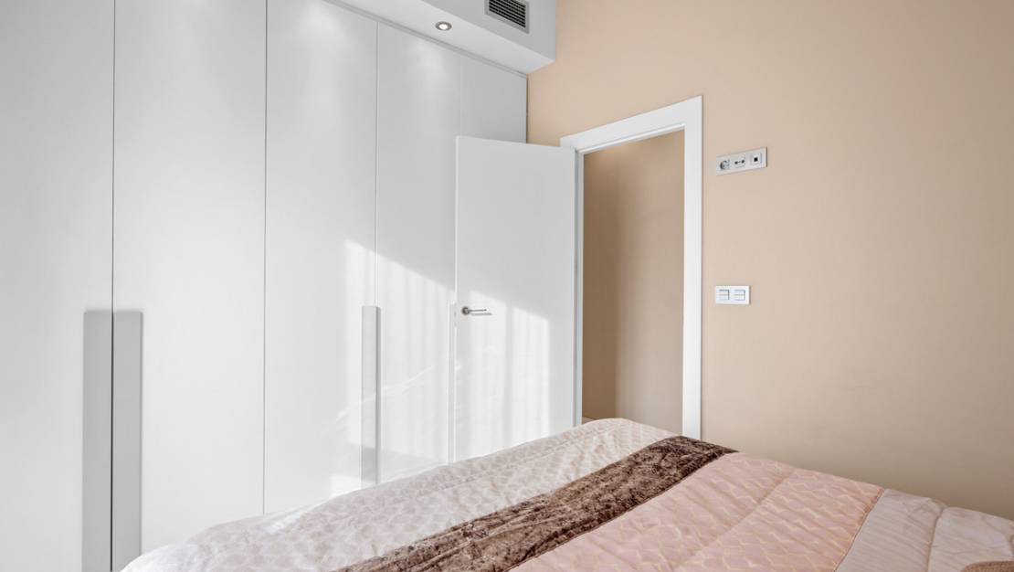 Sale - Villa - Orihuela - Villamartin