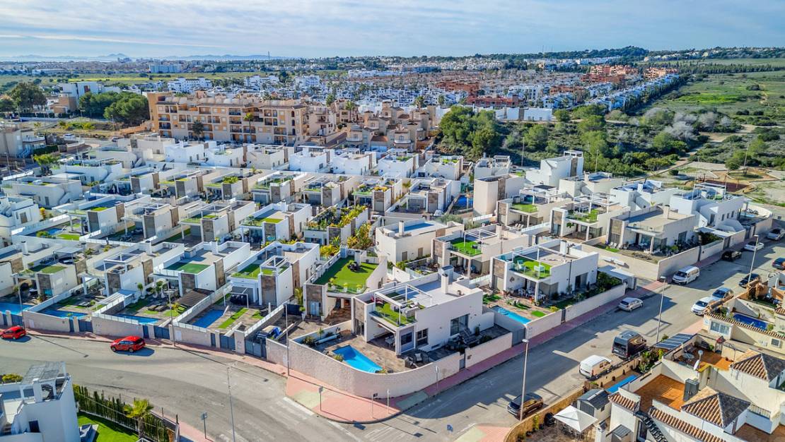 Sale - Villa - Orihuela - Villamartin