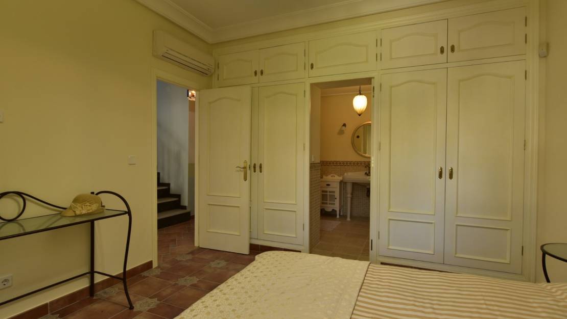 Sale - Villa - Orihuela - Villamartin