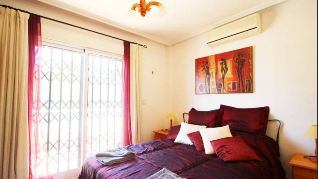 Sale - Villa - Orihuela - Villamartin