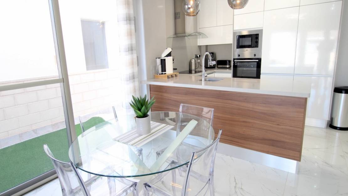 Sale - Villa - Orihuela - Villamartin