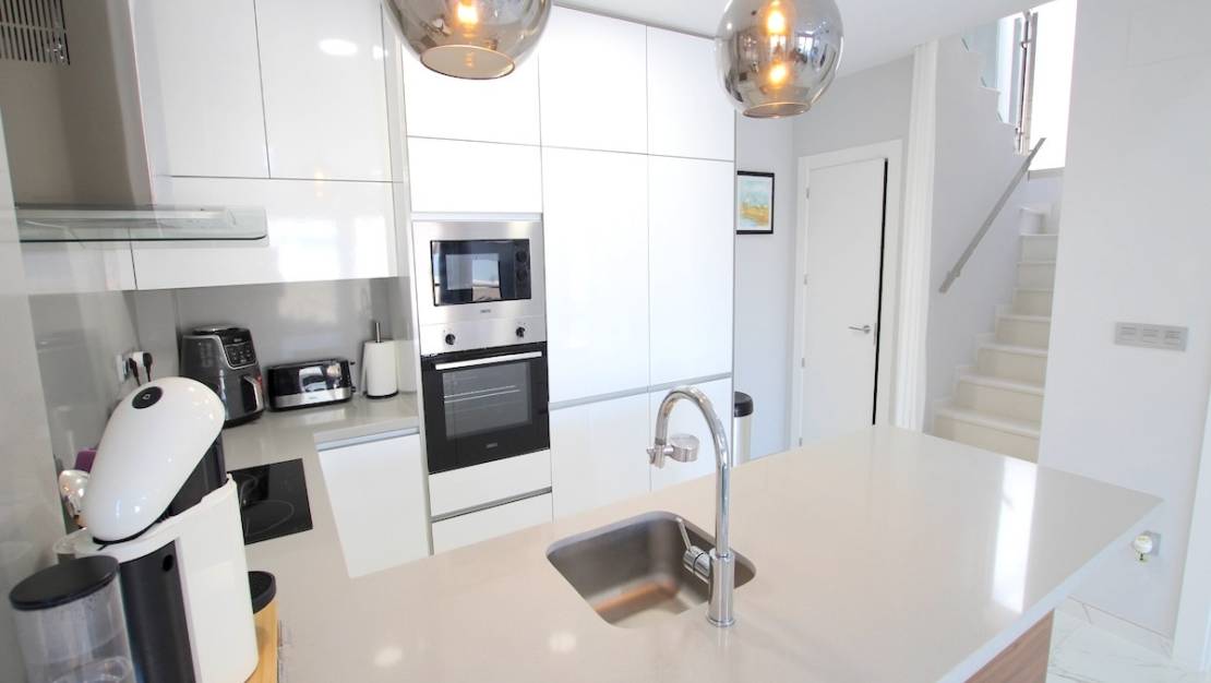 Sale - Villa - Orihuela - Villamartin