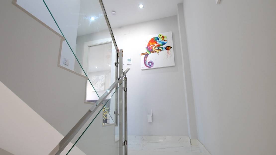 Sale - Villa - Orihuela - Villamartin