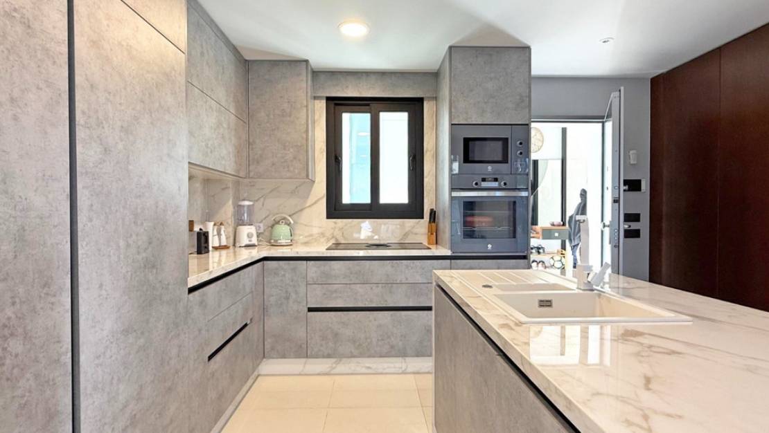 Sale - Villa - Orihuela - Villamartin