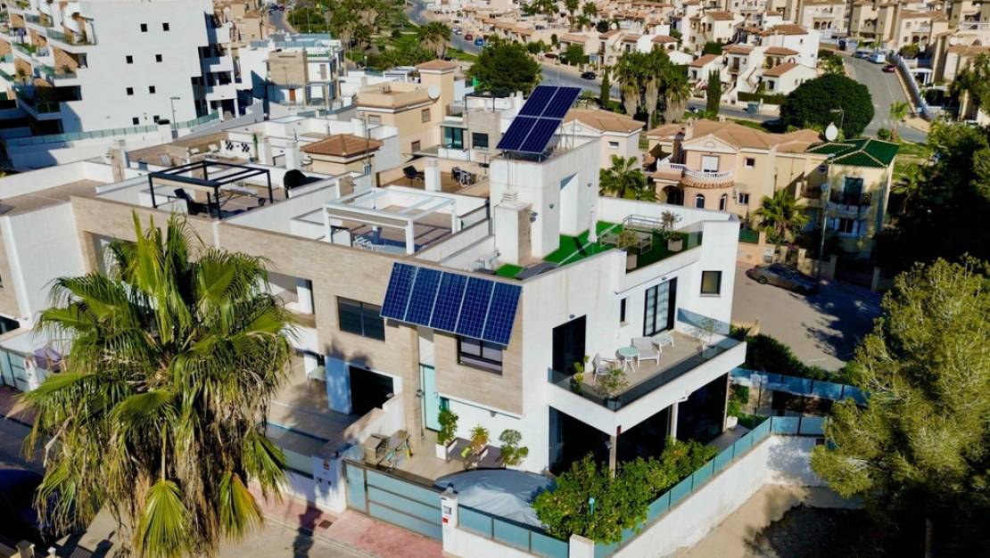 Sale - Villa - Orihuela - Villamartin