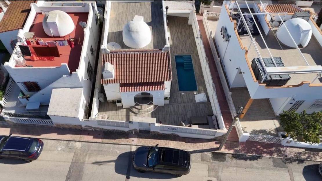 Sale - Villa - Orihuela - Villamartin