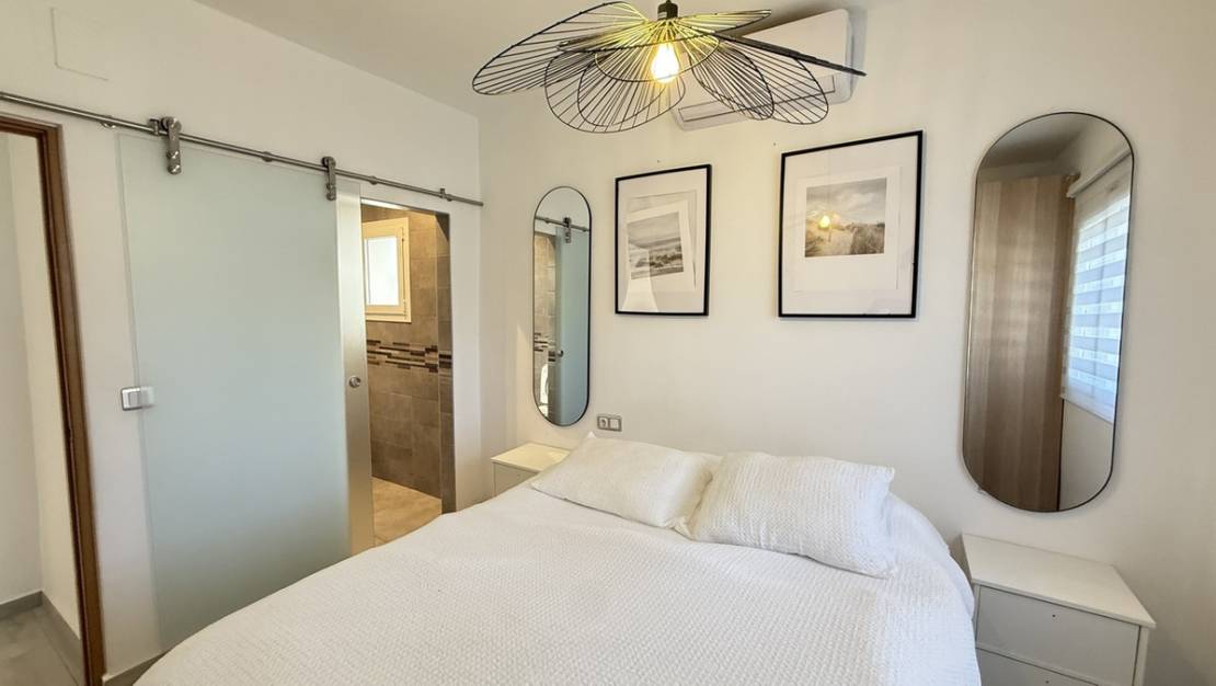 Sale - Villa - Orihuela - Villamartin