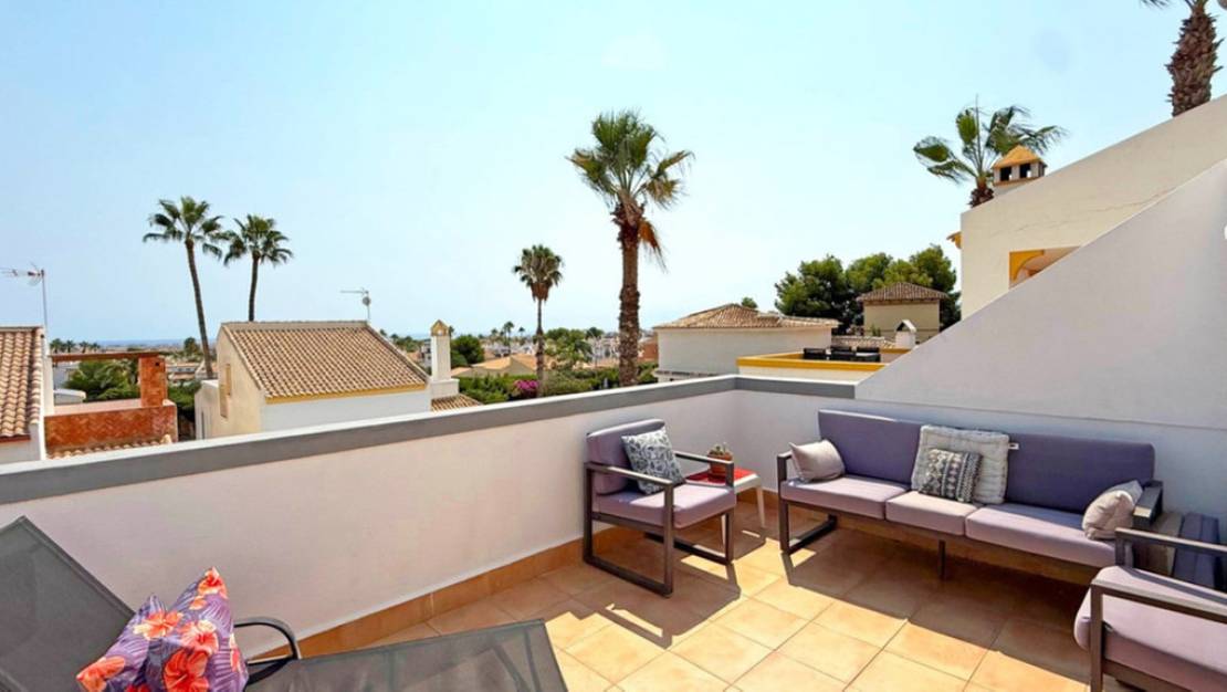 Sale - Villa - Orihuela - Villamartin