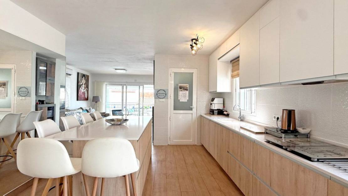 Sale - Villa - Orihuela - Villamartin