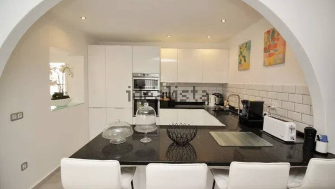 Sale - Villa - Orihuela - Villamartin