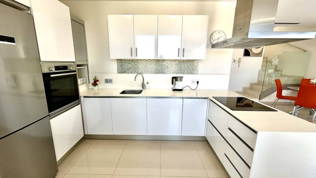 Sale - Villa - Orihuela - Villamartin