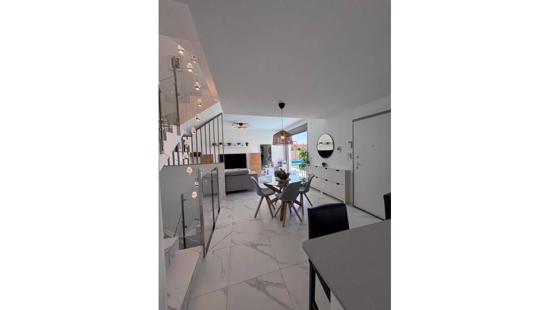 Sale - Villa - Orihuela - Villamartin