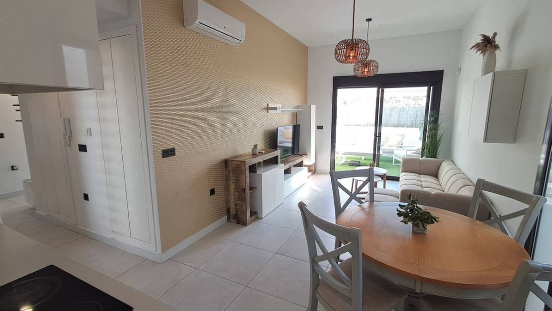 Sale - Villa - Orihuela - Villamartin