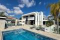 Sale - Villa - Orihuela - Villamartin