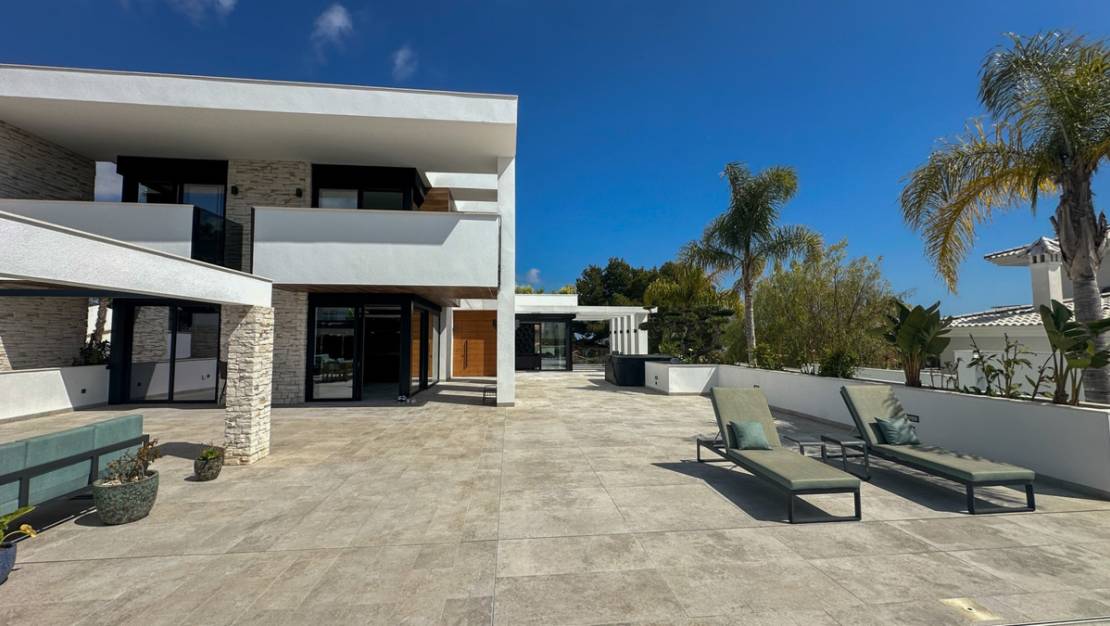 Sale - Villa - Orihuela - Villamartin