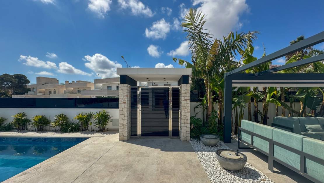 Sale - Villa - Orihuela - Villamartin