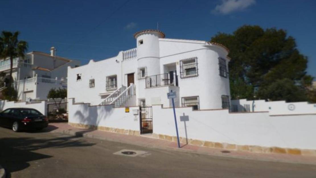 Sale - Villa - Orihuela - Villamartin