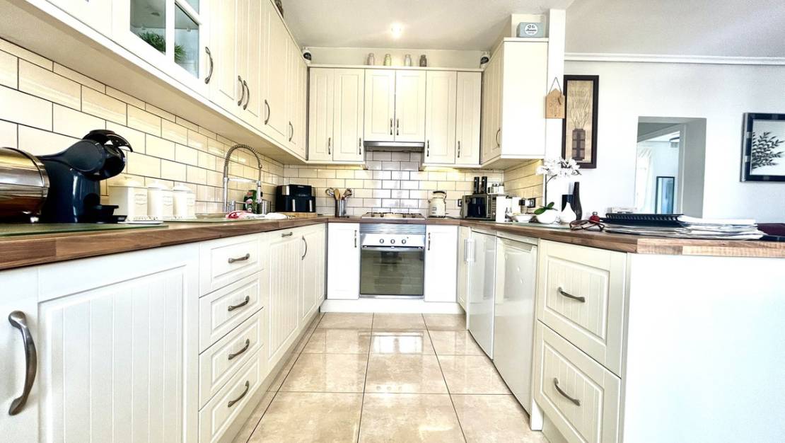 Sale - Villa - Orihuela - Villamartin