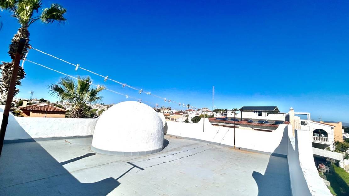 Sale - Villa - Orihuela - Villamartin