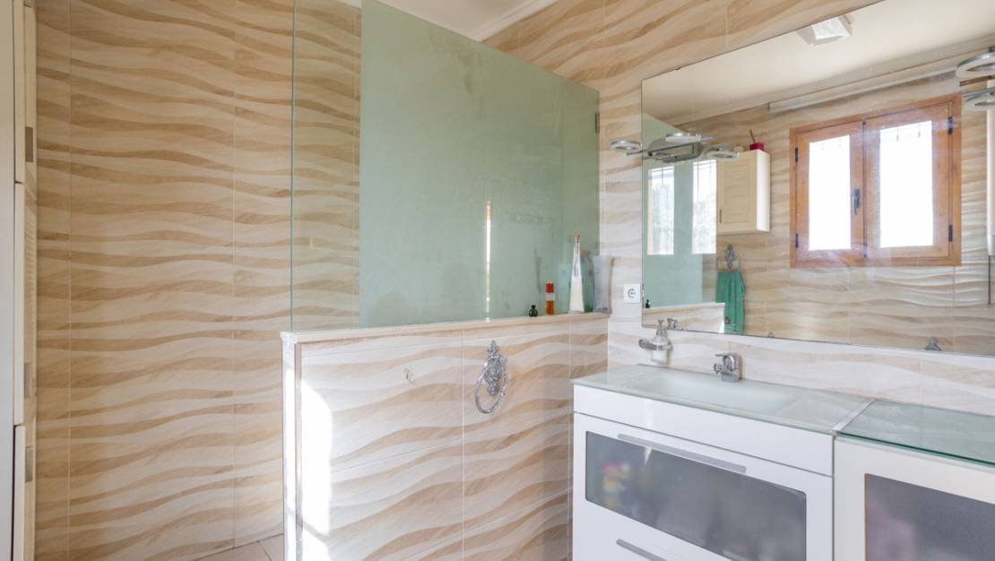 Sale - Villa - Orihuela - Villamartin