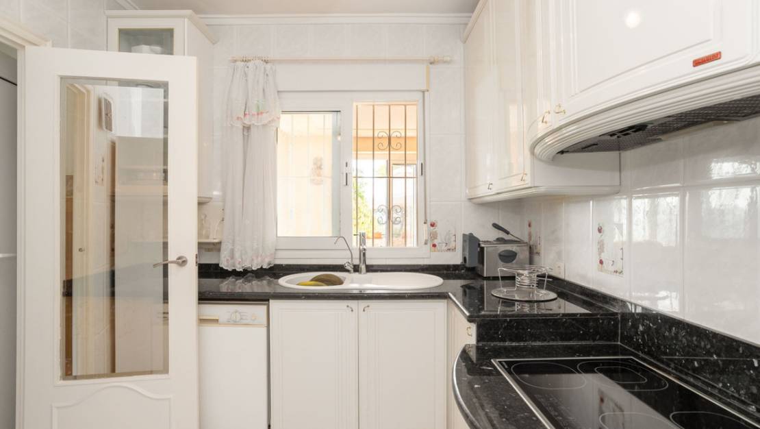 Sale - Villa - Orihuela - Villamartin