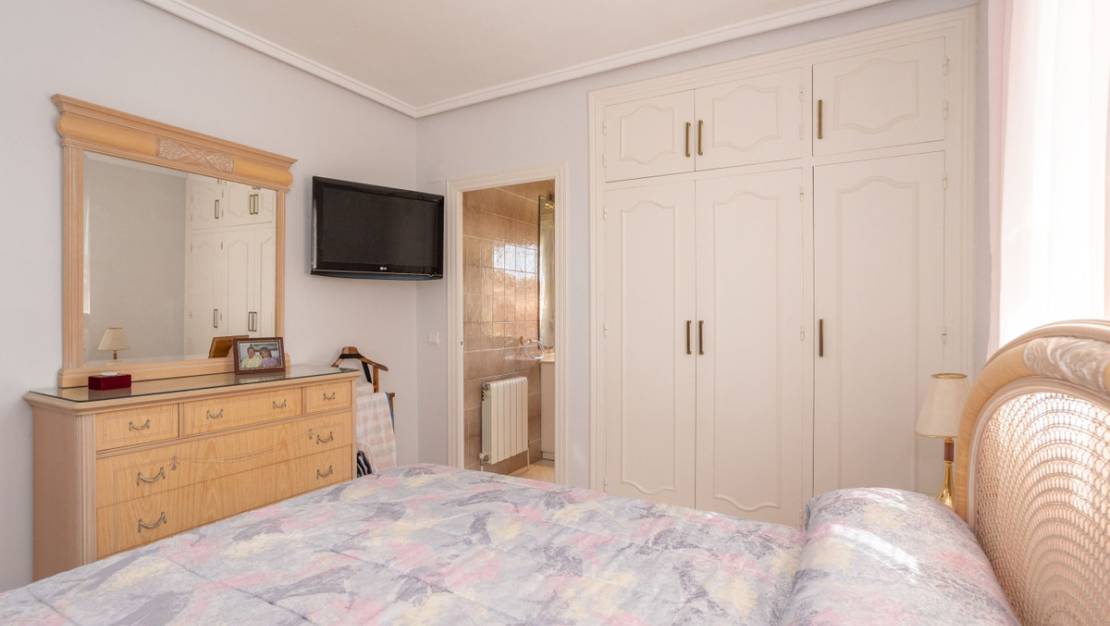 Sale - Villa - Orihuela - Villamartin