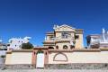 Sale - Villa - Orihuela - Villamartin