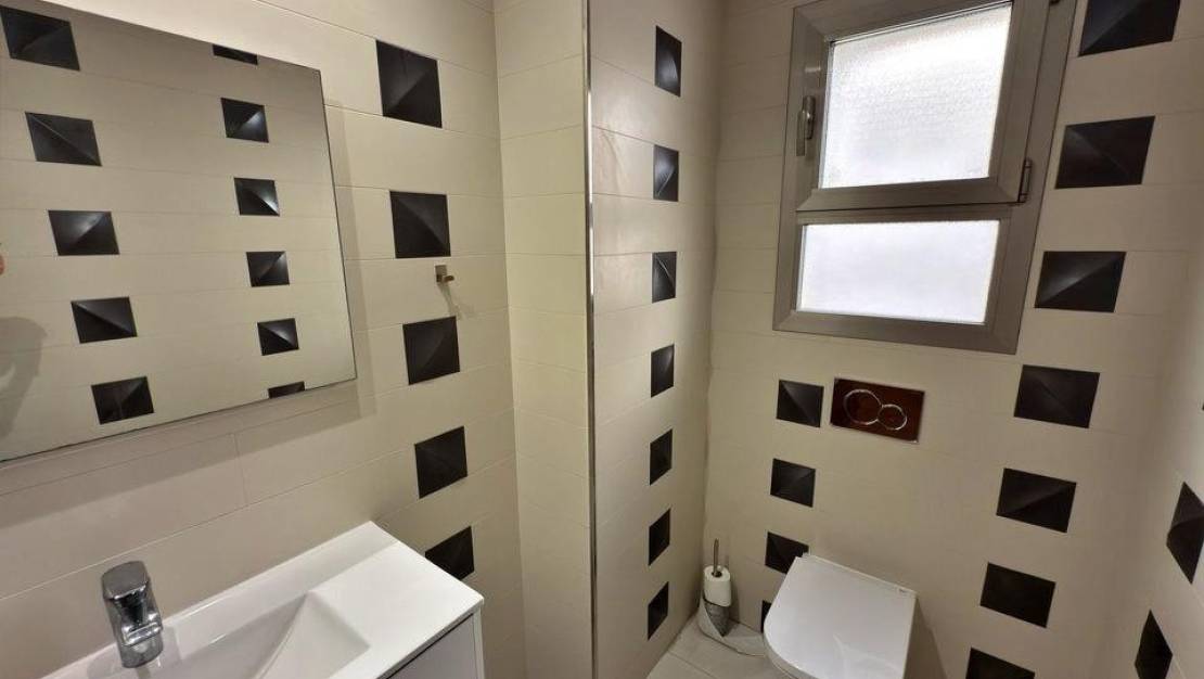 Sale - Villa - Orihuela - Villamartin