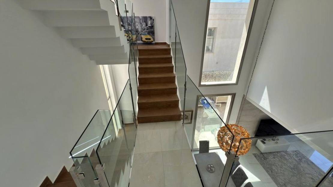 Sale - Villa - Orihuela - Villamartin