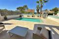 Sale - Villa - Orihuela - Villamartin