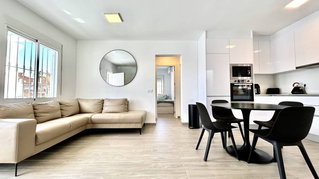 Sale - Villa - Orihuela - Villamartin