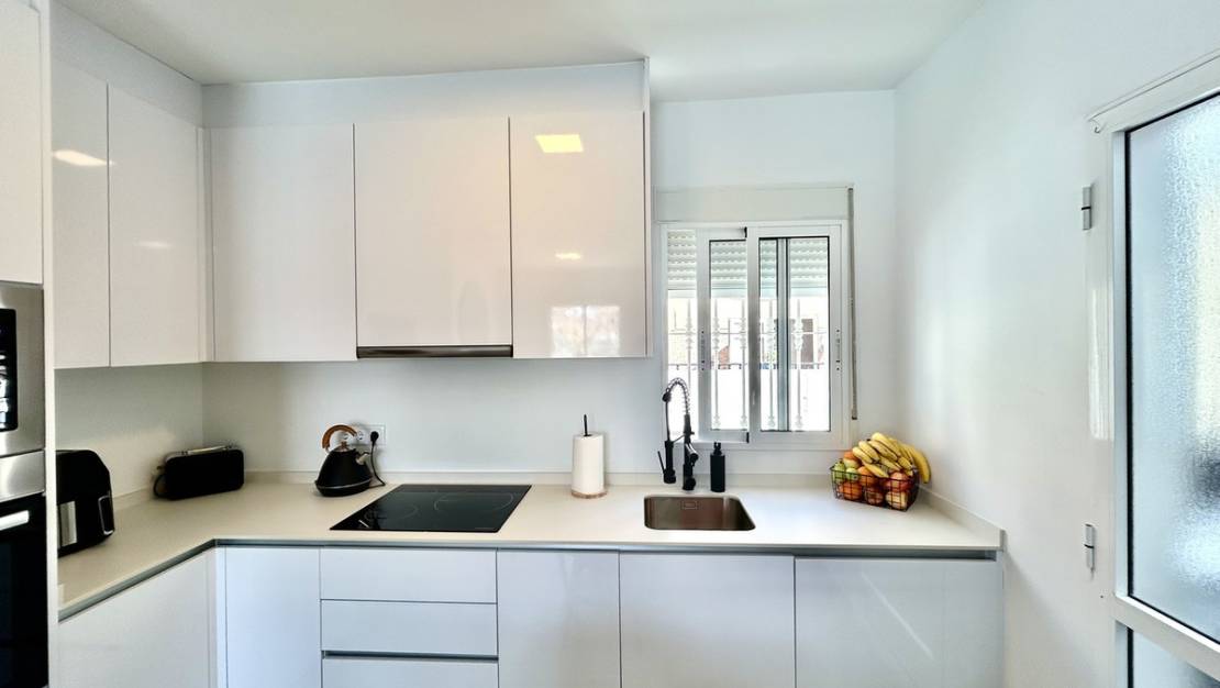 Sale - Villa - Orihuela - Villamartin