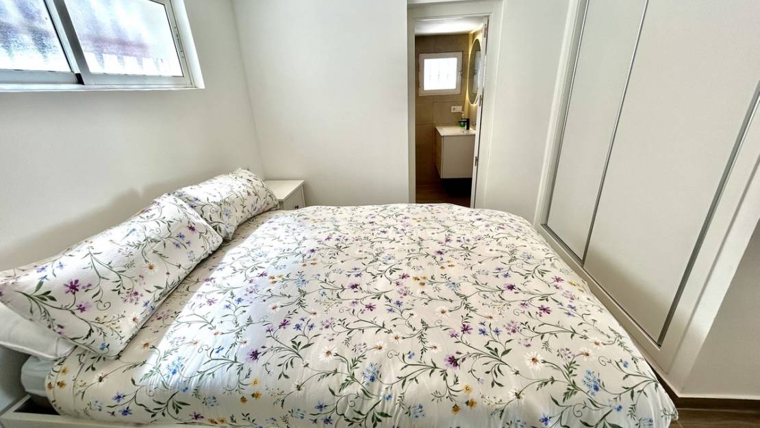 Sale - Villa - Orihuela - Villamartin