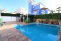 Sale - Villa - Orihuela - Villamartin