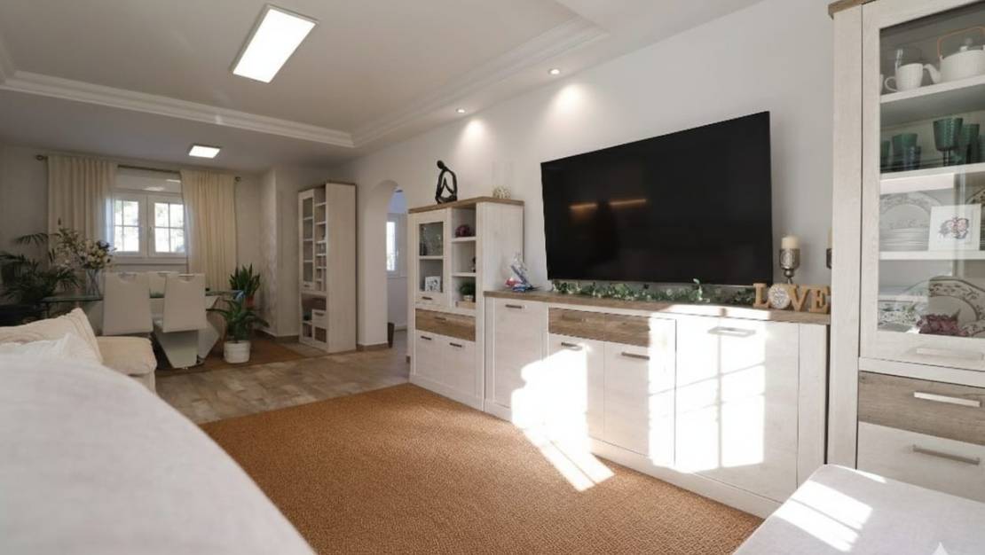 Sale - Villa - Orihuela - Villamartin