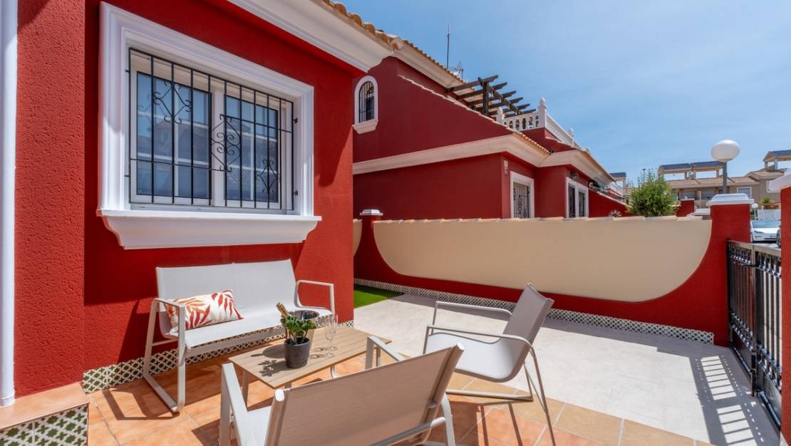 Sale - Villa - Orihuela - Villamartin