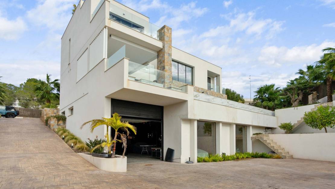 Sale - Villa - Orihuela - Villamartin
