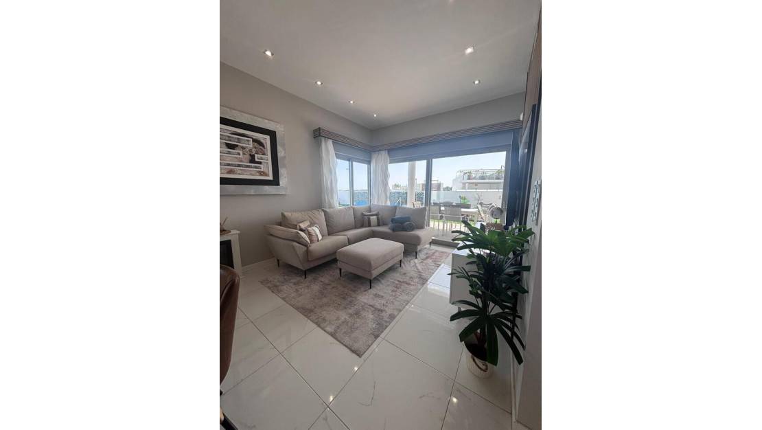 Sale - Villa - Orihuela - Villamartin