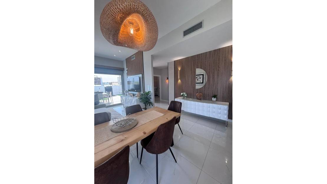 Sale - Villa - Orihuela - Villamartin