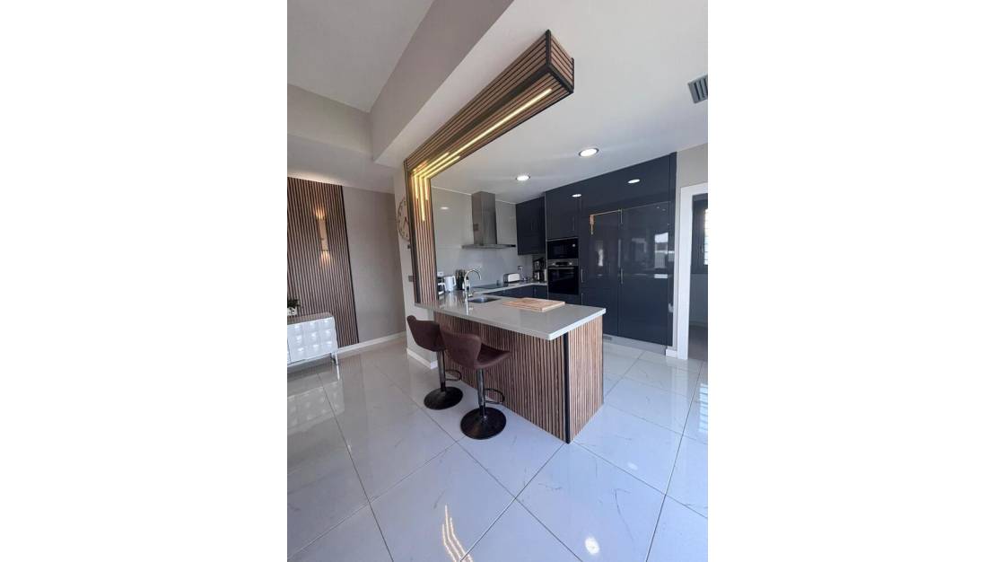 Sale - Villa - Orihuela - Villamartin