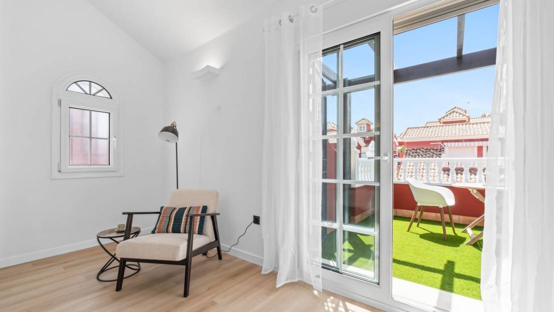 Sale - Villa - Orihuela - Villamartin