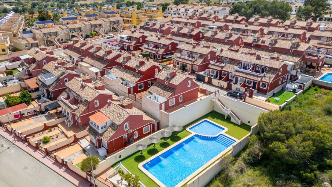 Sale - Villa - Orihuela - Villamartin